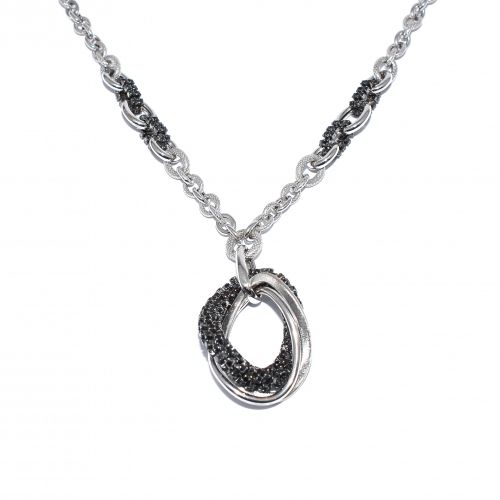 White gold necklace with onyx