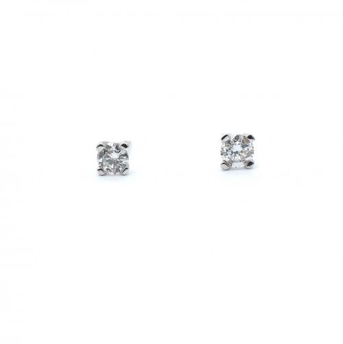 White gold earrings with diamonds 0.25 ct
