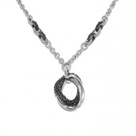 White gold necklace with onyx